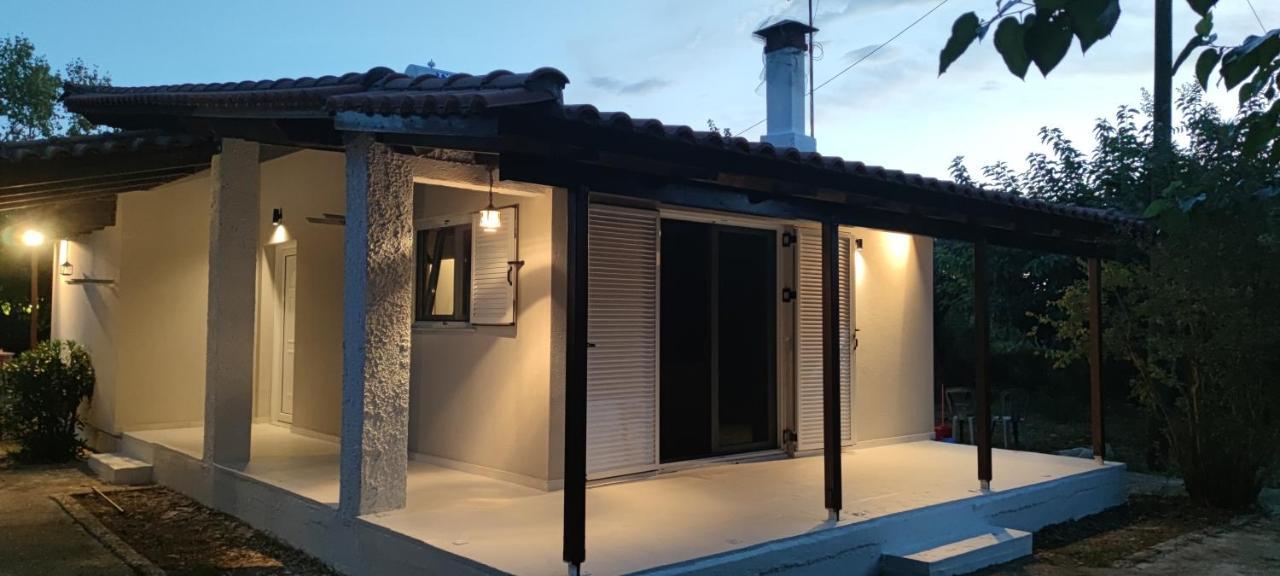 Sea Breeze Villa Kato Achaia Exterior photo